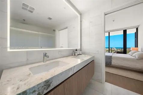 500 Alton Road Miami Beach FL 33139