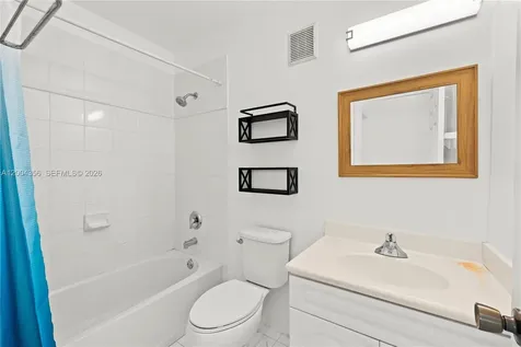 631 NW 79th Terrace Pembroke Pines FL 33024