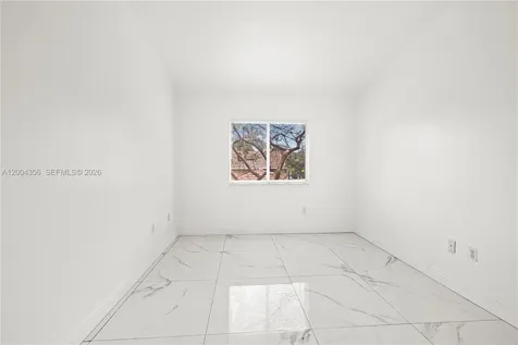 631 NW 79th Terrace Pembroke Pines FL 33024