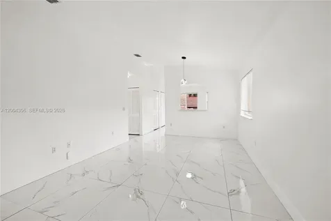 631 NW 79th Terrace Pembroke Pines FL 33024
