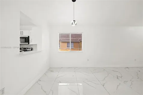 631 NW 79th Terrace Pembroke Pines FL 33024