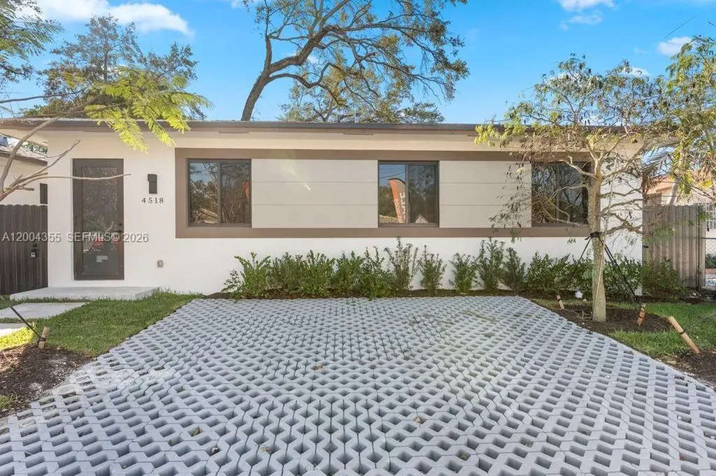 4518 NW 4 Street Miami FL 33126