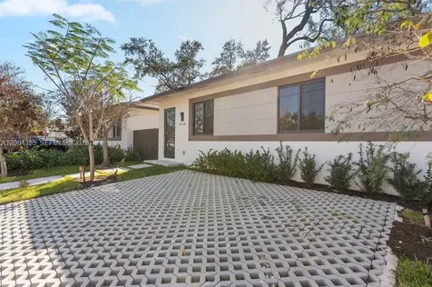 4518 NW 4 Street Miami FL 33126