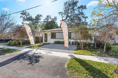 4518 NW 4 Street Miami FL 33126