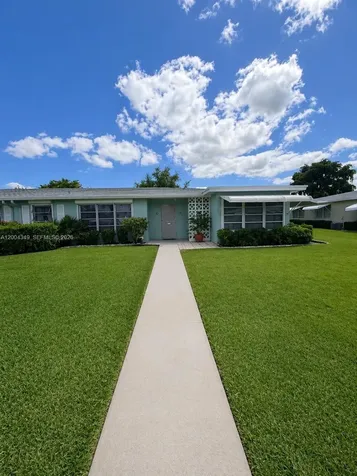 200 High Point Court E Delray Beach FL 33445