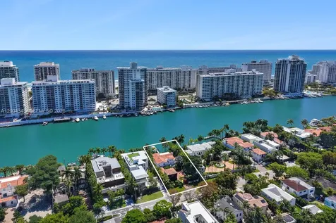 5763 Pine Tree Drive Miami Beach FL 33140