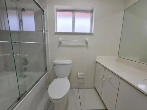 8412 NW 103rd Street Hialeah Gardens FL 33016
