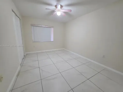 8412 NW 103rd Street Hialeah Gardens FL 33016