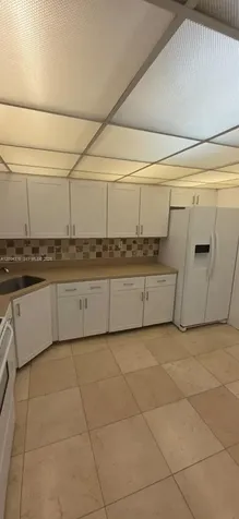 2750 NE 183rd Street Aventura FL 33160