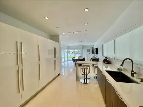265 N Shore Drive Miami Beach FL 33141