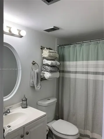 8660 SW 212th Street Cutler Bay FL 33189