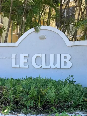 8660 SW 212th Street Cutler Bay FL 33189