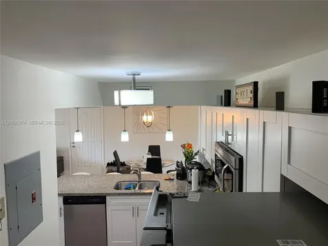 8660 SW 212th Street Cutler Bay FL 33189