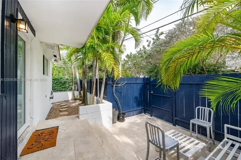 3100 Naomi Street Miami FL 33133