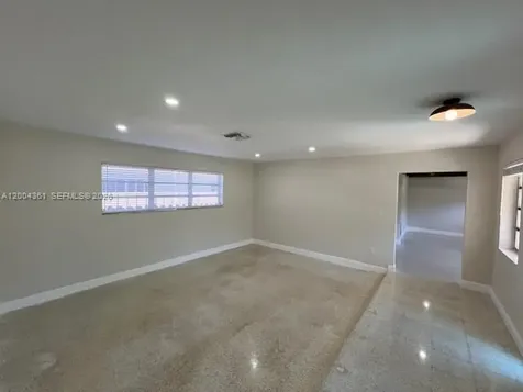 2500 SW 58th Avenue Miami FL 33155
