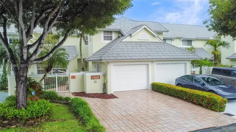 9929 NW 49th Terrace Doral FL 33178