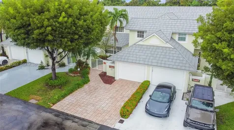 9929 NW 49th Terrace Doral FL 33178