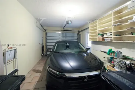 9929 NW 49th Terrace Doral FL 33178