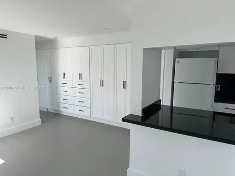 360 Meridian Avenue Miami Beach FL 33139