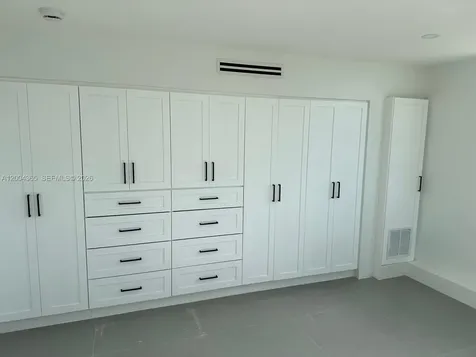 360 Meridian Avenue Miami Beach FL 33139