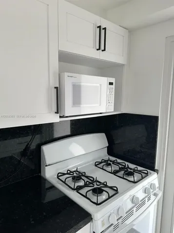 360 Meridian Avenue Miami Beach FL 33139