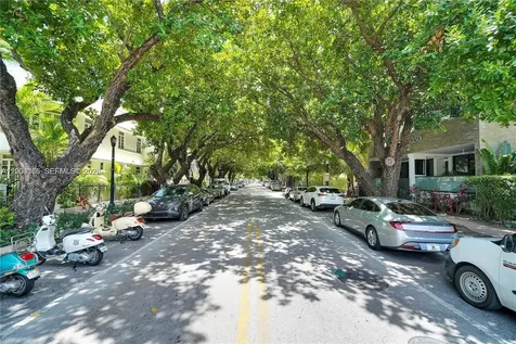 360 Meridian Avenue Miami Beach FL 33139