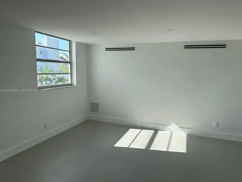 360 Meridian Avenue Miami Beach FL 33139