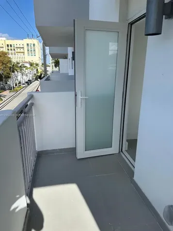 360 Meridian Avenue Miami Beach FL 33139