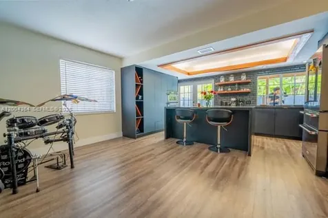 5501 SW 147th Place Miami FL 33185