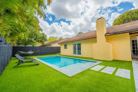 5501 SW 147th Place Miami FL 33185