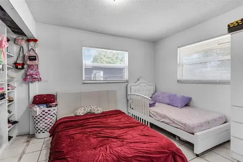 2321 NW 47th Avenue Lauderhill FL 33313