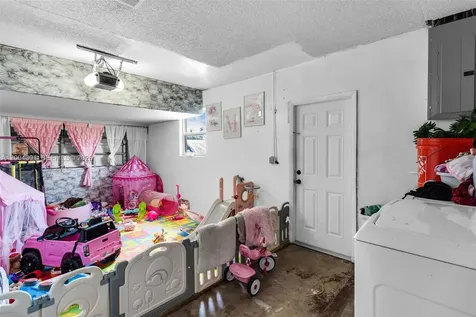 2321 NW 47th Avenue Lauderhill FL 33313