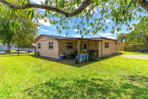 2321 NW 47th Avenue Lauderhill FL 33313