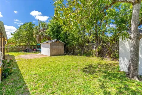 2321 NW 47th Avenue Lauderhill FL 33313