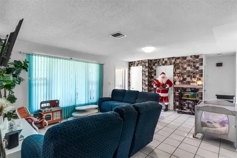 2321 NW 47th Avenue Lauderhill FL 33313