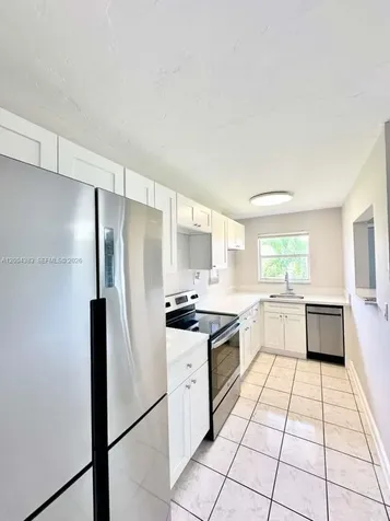 2651 NW 13th Street Miami FL 33125