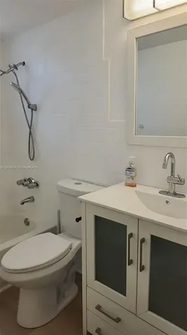 2651 NW 13th Street Miami FL 33125