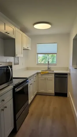 2651 NW 13th Street Miami FL 33125