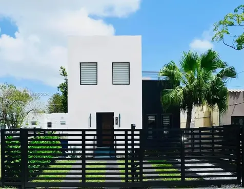 905 SW 13th Court Miami FL 33135