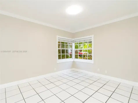 1125 NE 10th Avenue Fort Lauderdale FL 33304