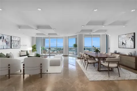 21150 E Point Place Aventura FL 33180