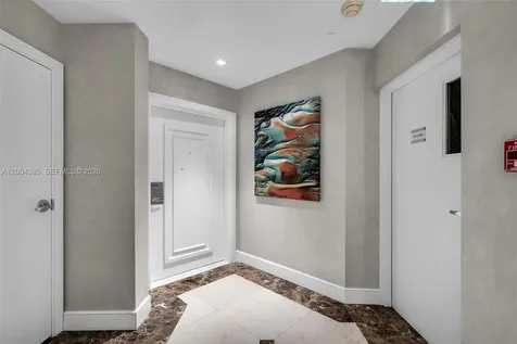 21150 E Point Place Aventura FL 33180