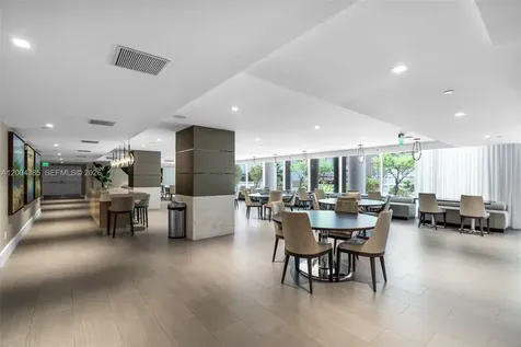 21150 E Point Place Aventura FL 33180