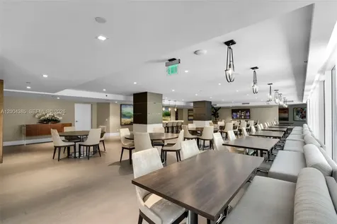 21150 E Point Place Aventura FL 33180