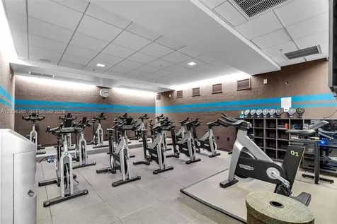 21150 E Point Place Aventura FL 33180