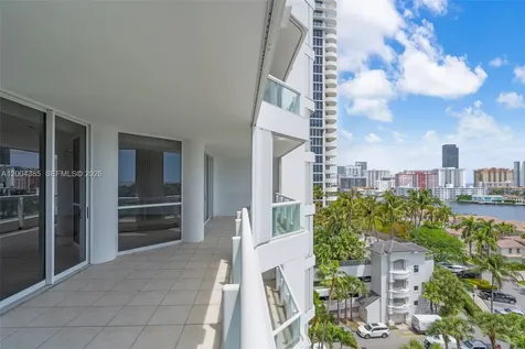 21150 E Point Place Aventura FL 33180