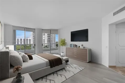 21150 E Point Place Aventura FL 33180