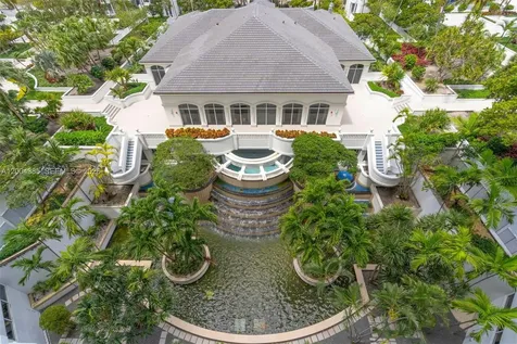 21150 E Point Place Aventura FL 33180