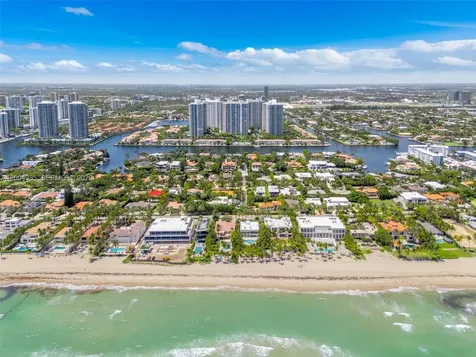 21150 E Point Place Aventura FL 33180