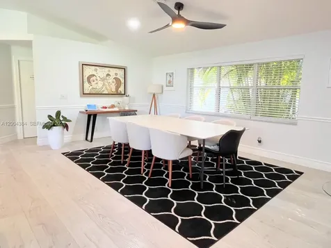 765 Bayside Lane Weston FL 33326
